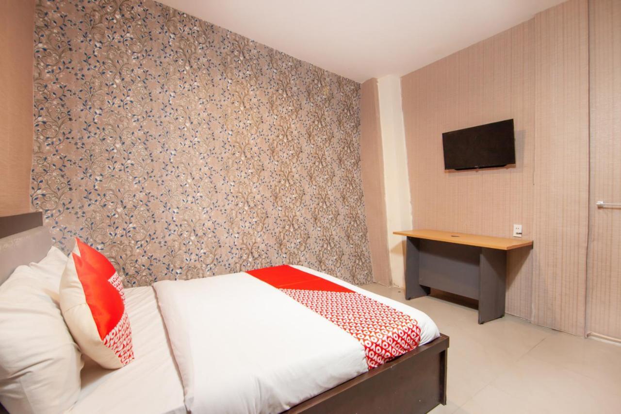 Oyo 2310 Residence 68 Pematangsiantar Kültér fotó